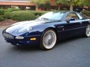 Aston Martin DB7s